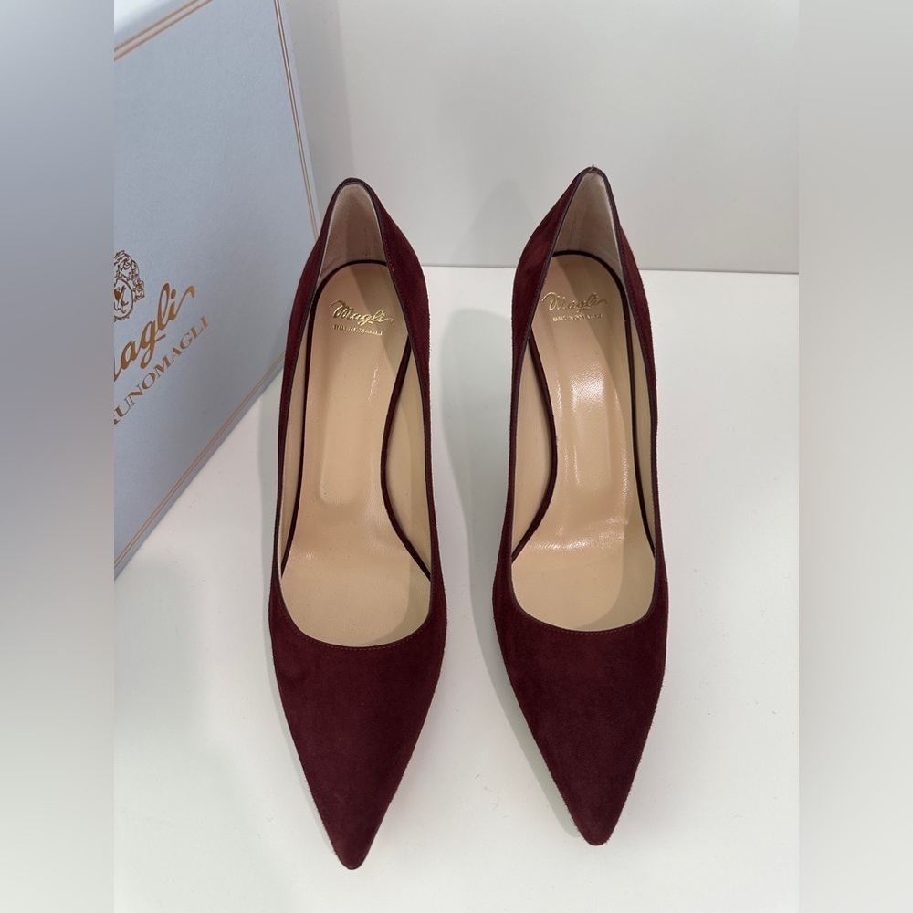 Bruno Magli Allegra 85 Pumps Size 39 Pointy Toe Suede Stiletto Classic NEW - Picture 9 of 12